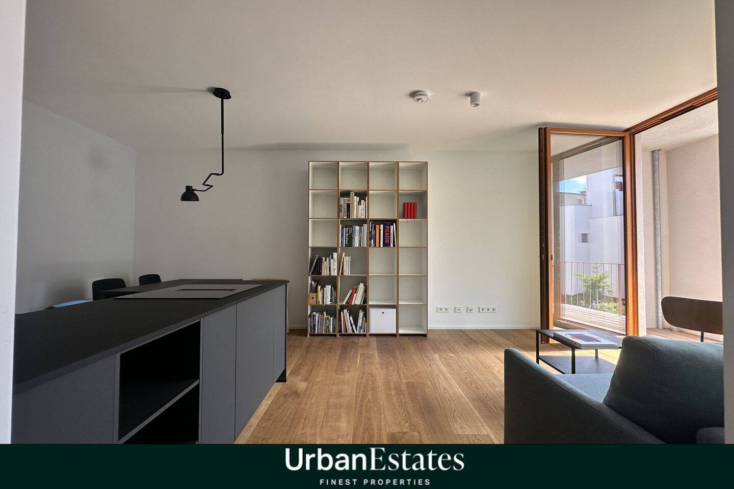 Stilvoll wohnen auf Zeit – Exklusive möblierte 2-Zimmer-Neubauwohnung im Gartenhaus, 13086 Berlin (Pankow Weißensee)