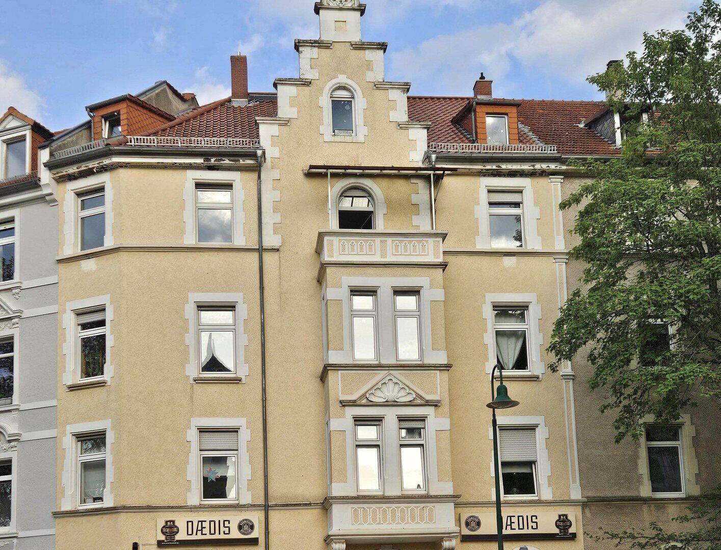 Sanierter Altbau! 3-Zi-Wohnung mit Balkon im 1.OG im beliebtem Martinsviertel, 64289 Darmstadt (Darmstadt Kranichstein)