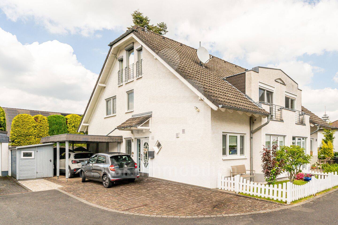 Ihr neues Zuhause – Gepflegte Doppelhaushälfte mit Carport in Siegburg Heide!, 53721 Siegburg