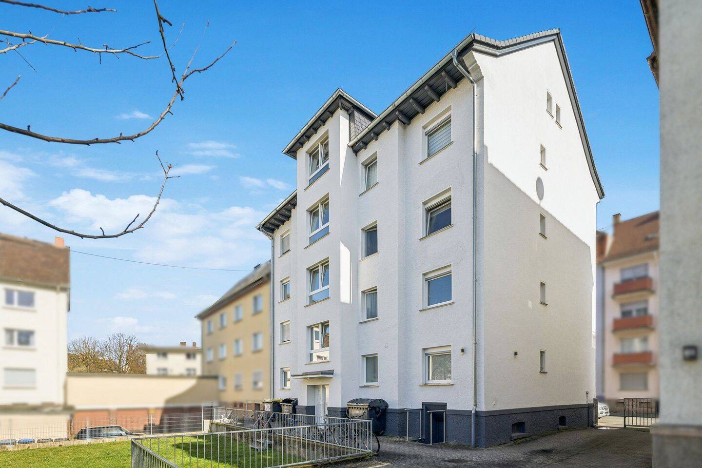 Mehrfamilienhaus in zentraler Lage von Gießen, 35390 Gießen