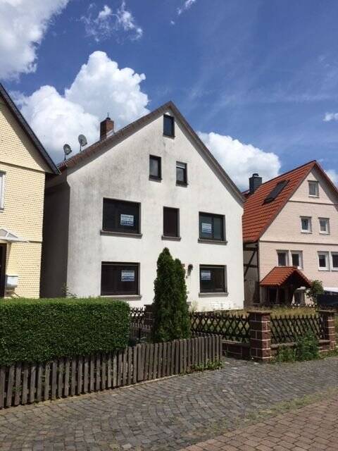 Einfamilienhaus mit Terrasse und Garten in sehr schöner und ruhiger Wohnlage von Herbstein, 36358 Herbstein
