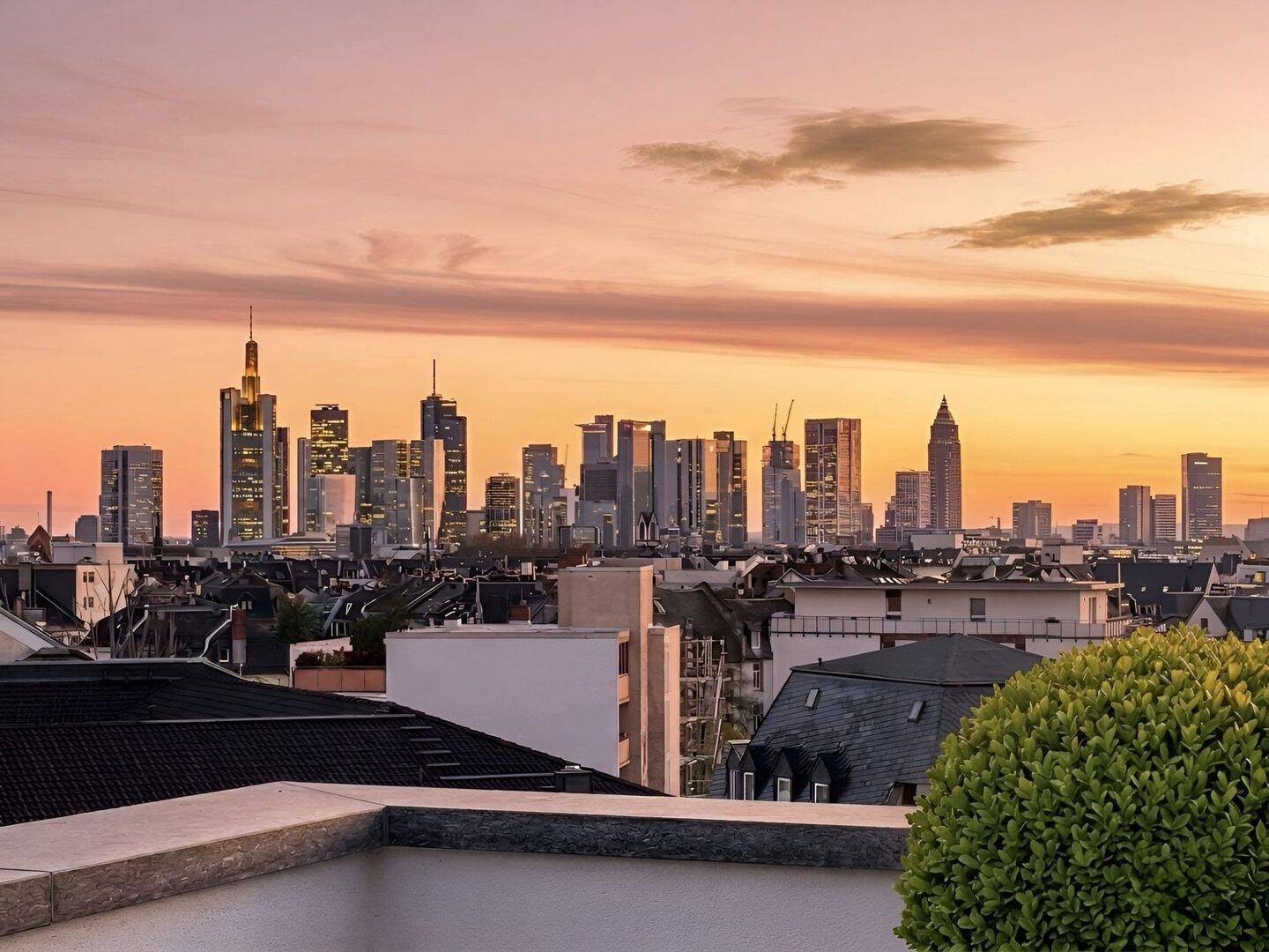 Exklusives Penthouse mit Skylineblick in gefragter Lage, 60385 Frankfurt am Main (Bornheim Nordend-Ost Ostend)