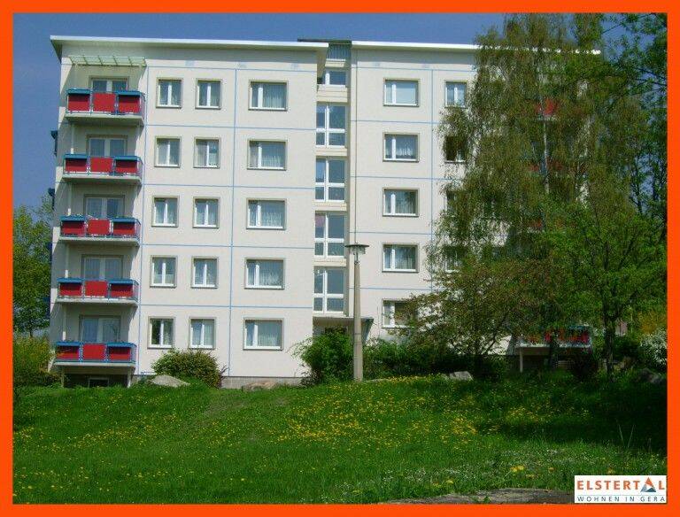 praktisch geschnittene 2-Raumwohnung// Südbalkon// grünes Umfeld, 7546 Gera