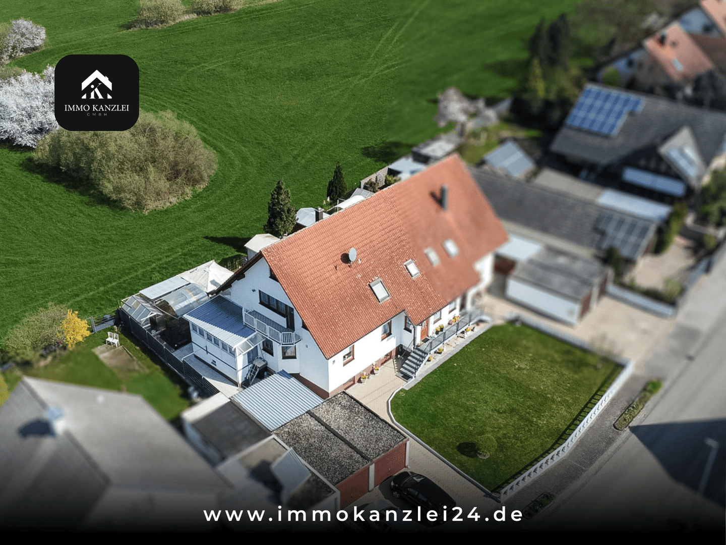 Exklusives Wohnen in Kehl-Kittersburg: Großzügige Doppelhaushälfte mit traumhaftem Garten!, 77694 Kehl