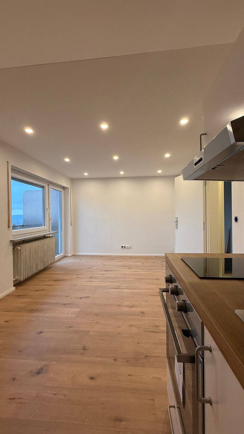 VOR 2 JAHREN SANIERTE 1-ZIMMER-MIETWOHNUNG IN RUHIGER LAGE, 79713 Bad Säckingen