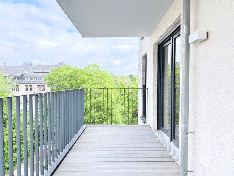 Modernes Wohnen: 2-Zi.-Wohnung mit Markenküche und Balkon, 65203 Wiesbaden (Biebrich Mainz-Amöneburg Schierstein)
