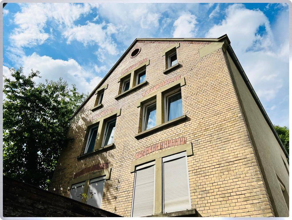 Gepflegte 2 Zimmer DG Mietwohnung in Stuttgart- West, 70193 Stuttgart (Nord West)
