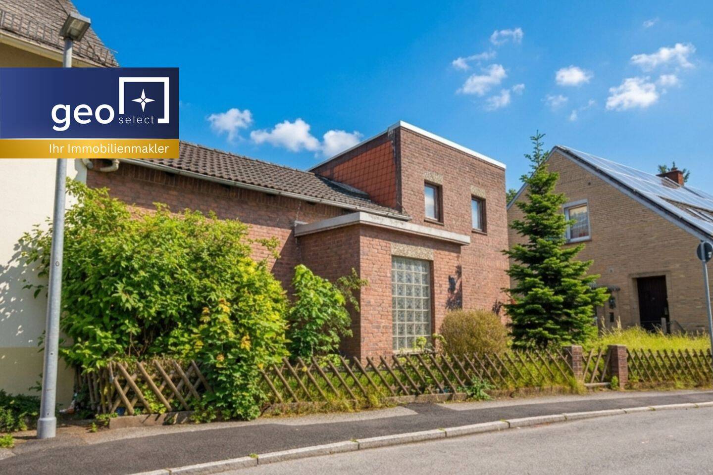 Blumenthal | Charmantes Häuschen in ruhiger Seitenstraße sucht liebevolle Hände!, 28779 Bremen (Blumenthal Lüssum-Bockhorn)