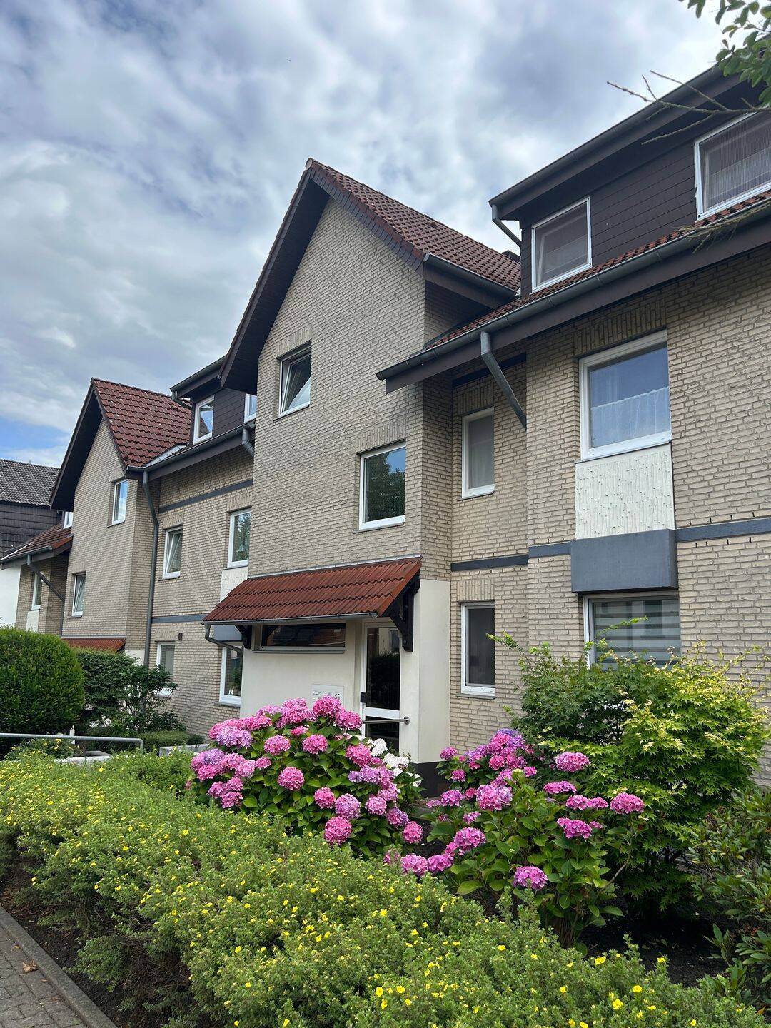 Sanierte & vermietete Wohnung 61qm Balkon Garage Herford, 32051 Herford