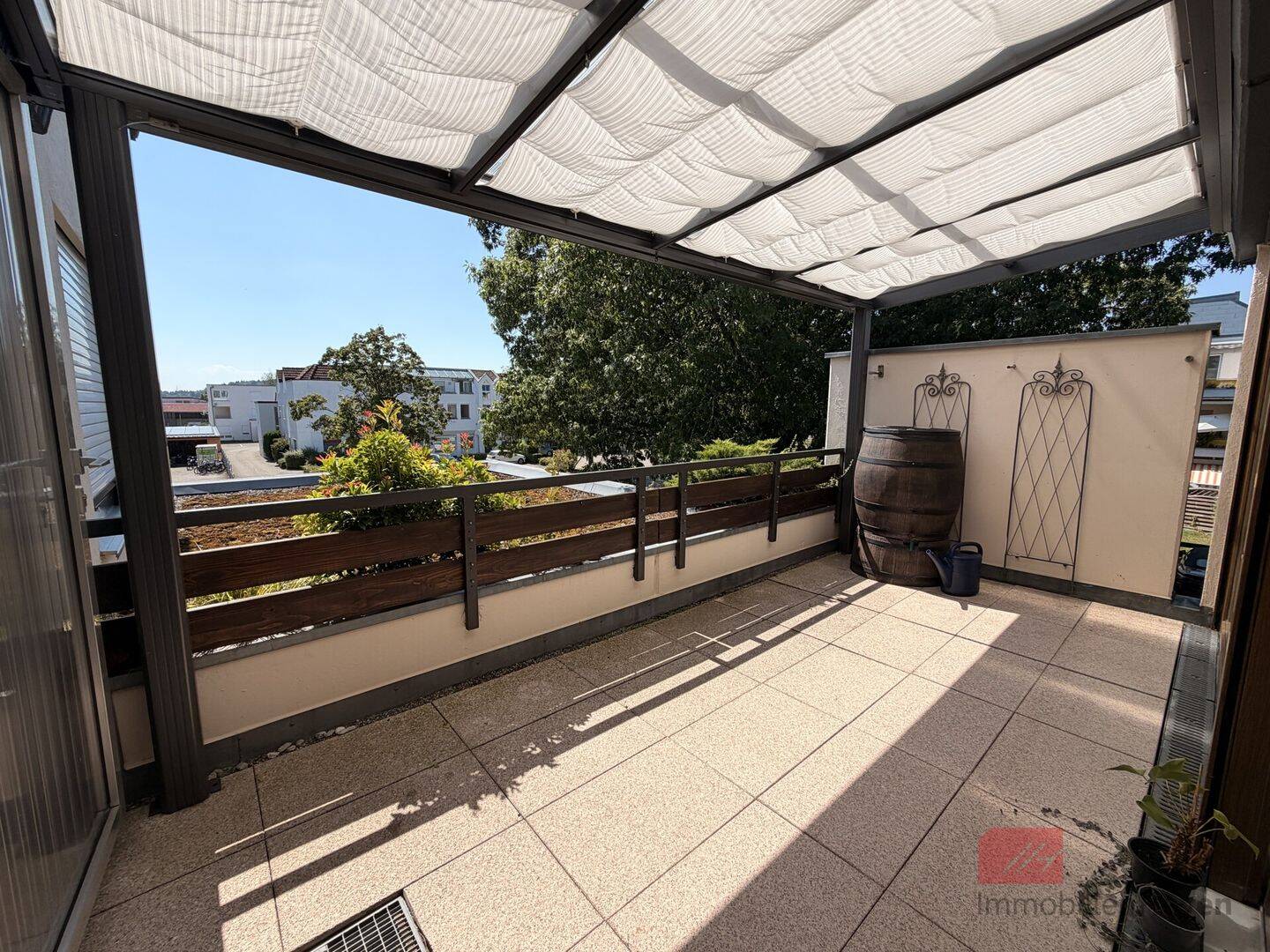 Große 4-Zimmer-Wohnung mit sonniger Dachterrasse und Stellplatz, 88239 Wangen im Allgäu