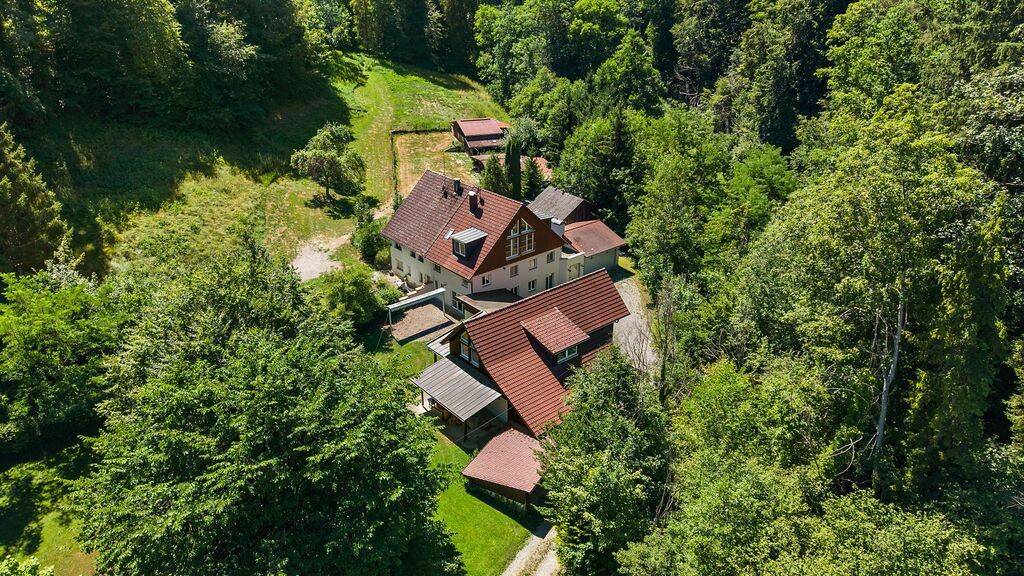 Alleinlage in Ravensburg – Malerisches Kleinod mit über 17.000 m² Grundstücksfläche, 88213 Ravensburg