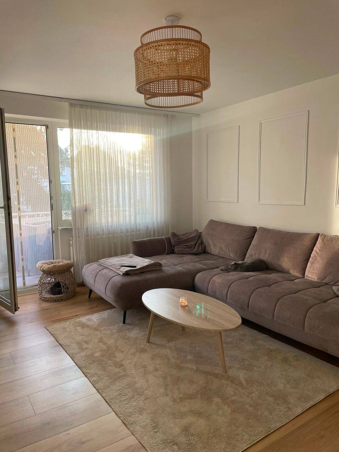 Helle 2,5-Zimmer-Wohnung mit Balkon, Aufzug und Einbauküche in attraktiver Lage sucht Nachmieter, 90425 Nürnberg