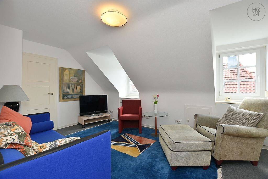 Schön möblierte DG-Wohnung in toller Wohnlage im Stuttgarter Westen, 70193 Stuttgart (Nord West)
