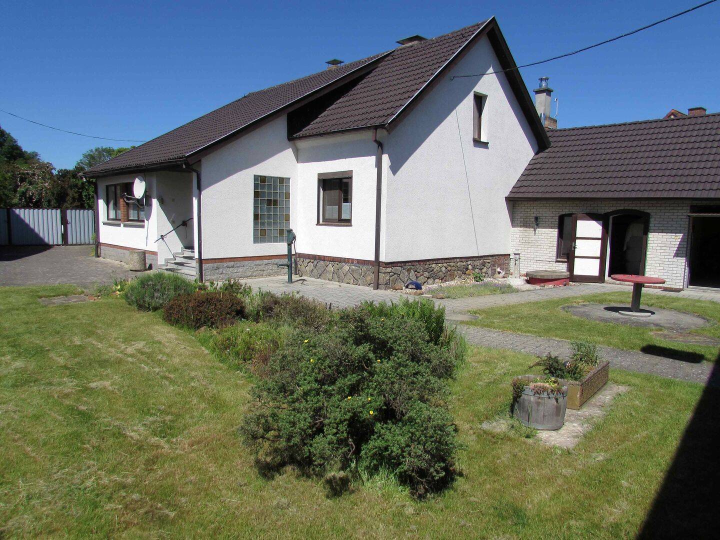 excl. 3 Seitenhof auf gepflegten Grund in ruhiger Lage von Milkersdorf, 3099 Kolkwitz