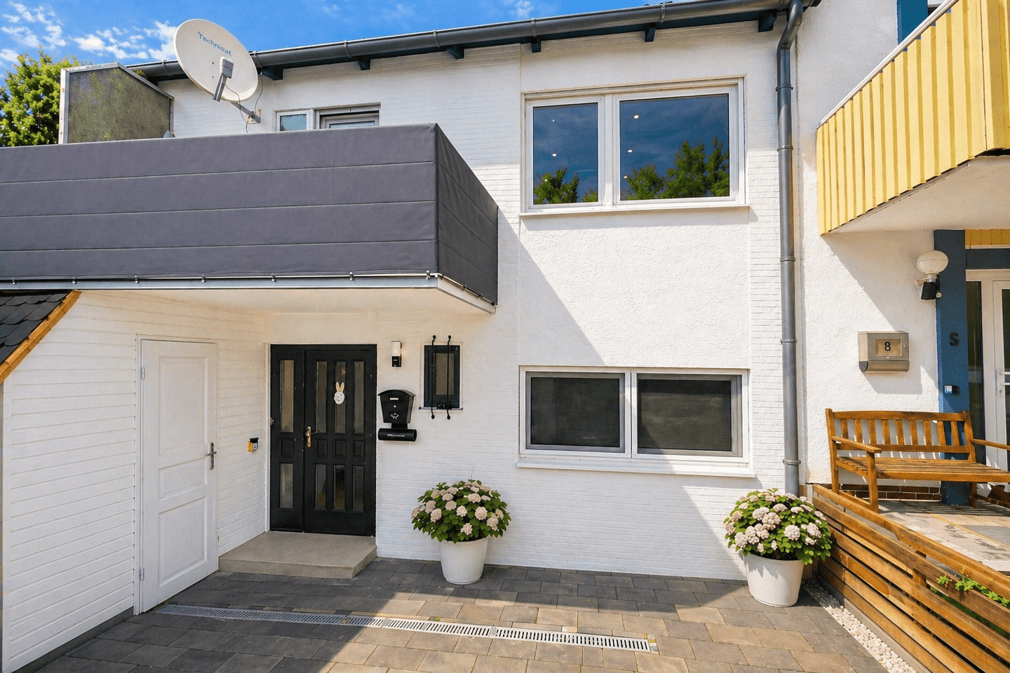 Haus in Wesseling Kernsaniert mit Einbauküche und Garten, 50389 Wesseling