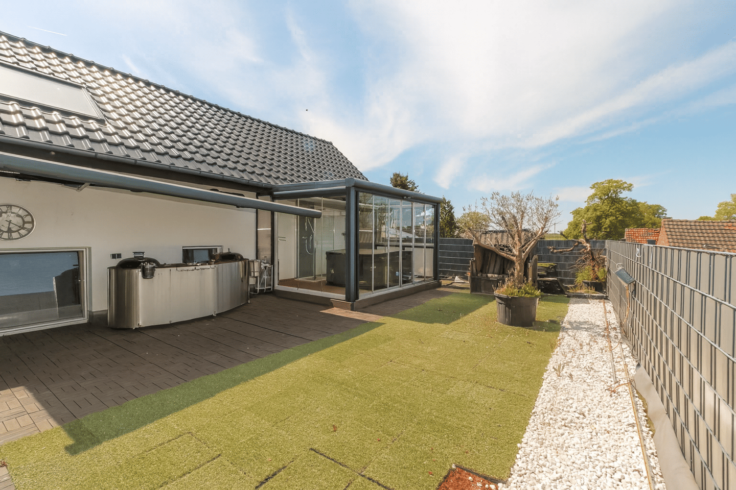 Charmantes Zuhause in Linnich-Gereonsweiler: Ideal für Handwerksbetrieb und Familie, 52441 Linnich
