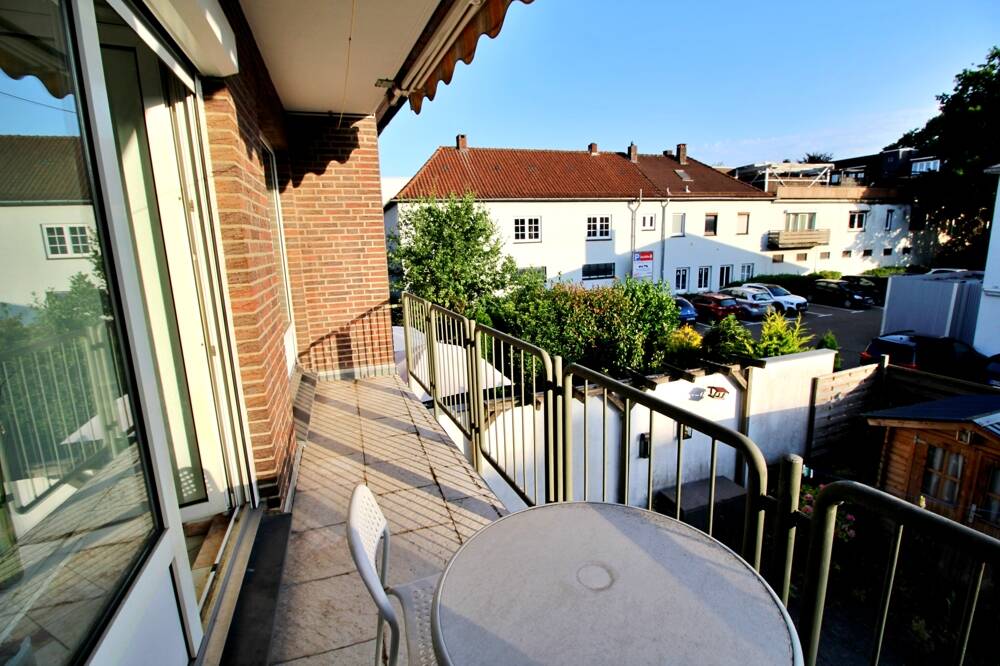 Schwachhausen – Gemütl. 2 Zimmer mit Sonnenbalkon – Nä Josef-Stift – Uni – mit Tiefgaragenplatz, 28211 Bremen (Gete Radio Bremen Schwachhausen)