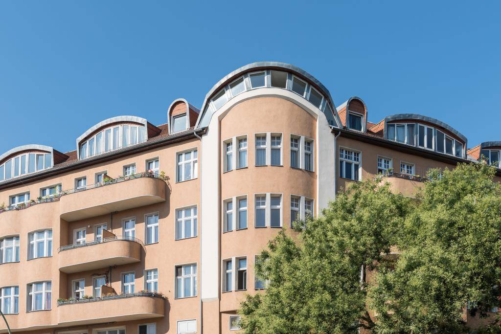 Erstattung der Erwerbsnebenkosten: Vermietete 4-Zimmerwohnung mit Balkon im Graefekiez Kreuzberg, 10967 Berlin (Friedrichshain-Kreuzberg Kreuzberg Neukölln)