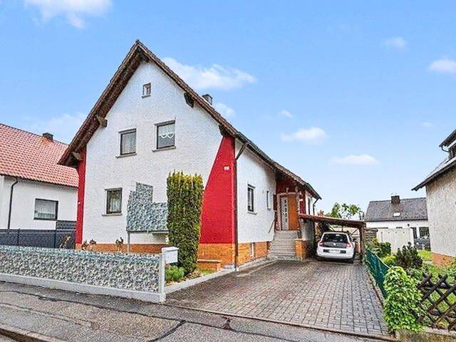 Charmantes gepflegtes Einfamilienhaus in Maxhütte-Haidhof, 93142 Maxhütte-Haidhof