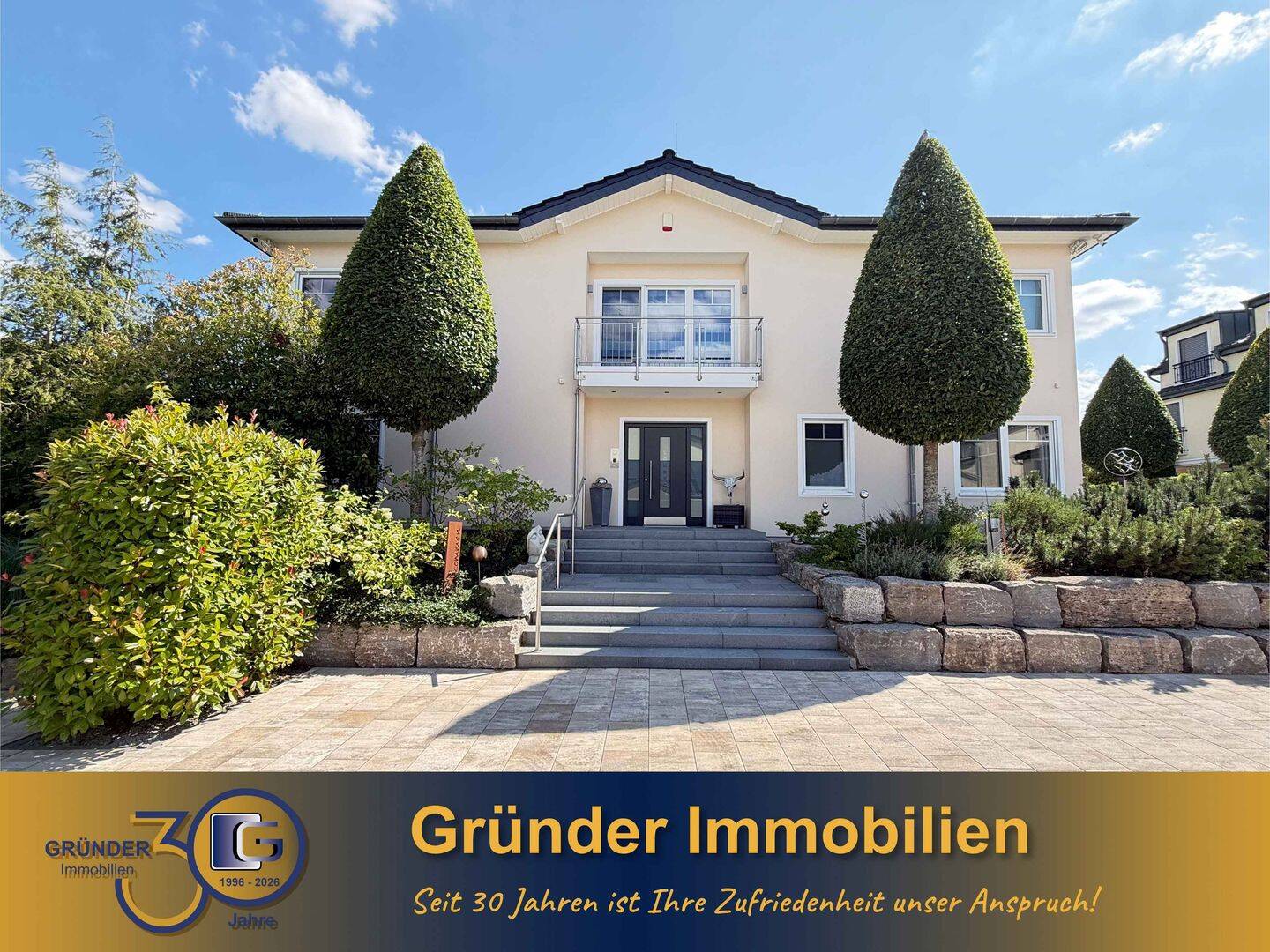 Exklusive Villa in Traumlage – Panoramablick direkt am Golfplatz, 64846 Groß-Zimmern