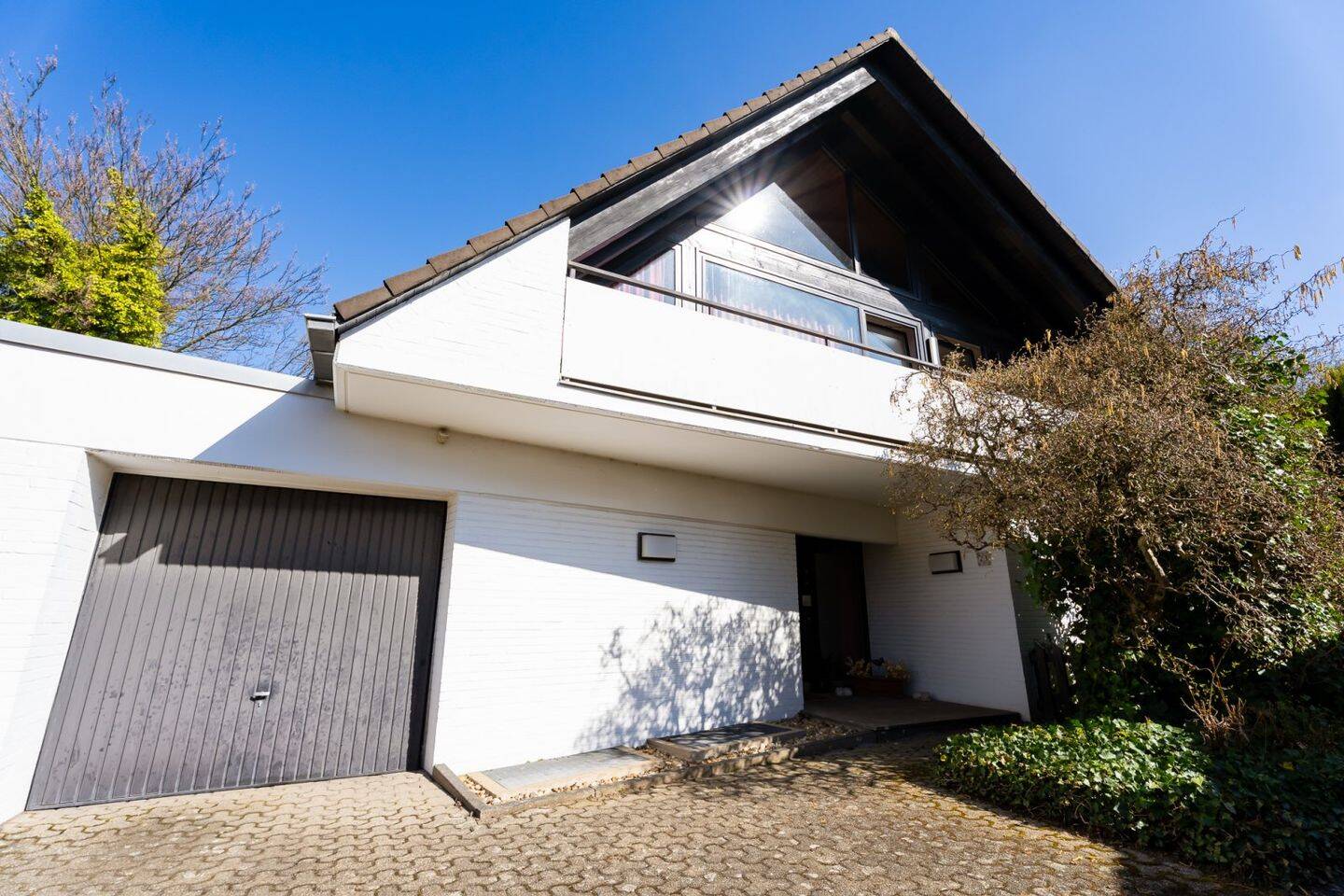 freistehendes 1FH – Kaarst – außergewöhnlich, großzügig, Doppelgarage, 41564 Kaarst