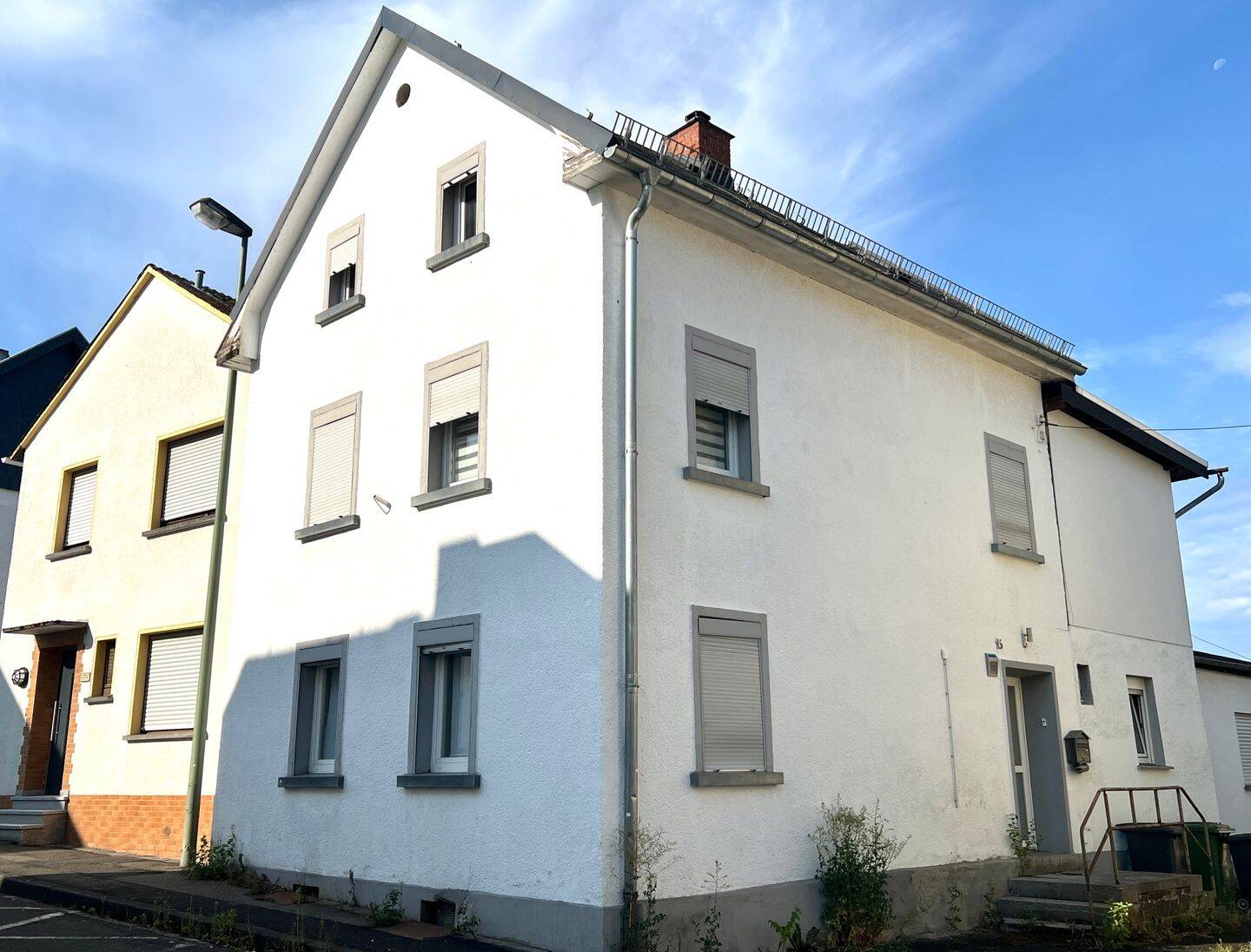 ZV-Objekt! 1-2 Familienhaus in Höhr-Grenzhausen, 56203 Höhr-Grenzhausen