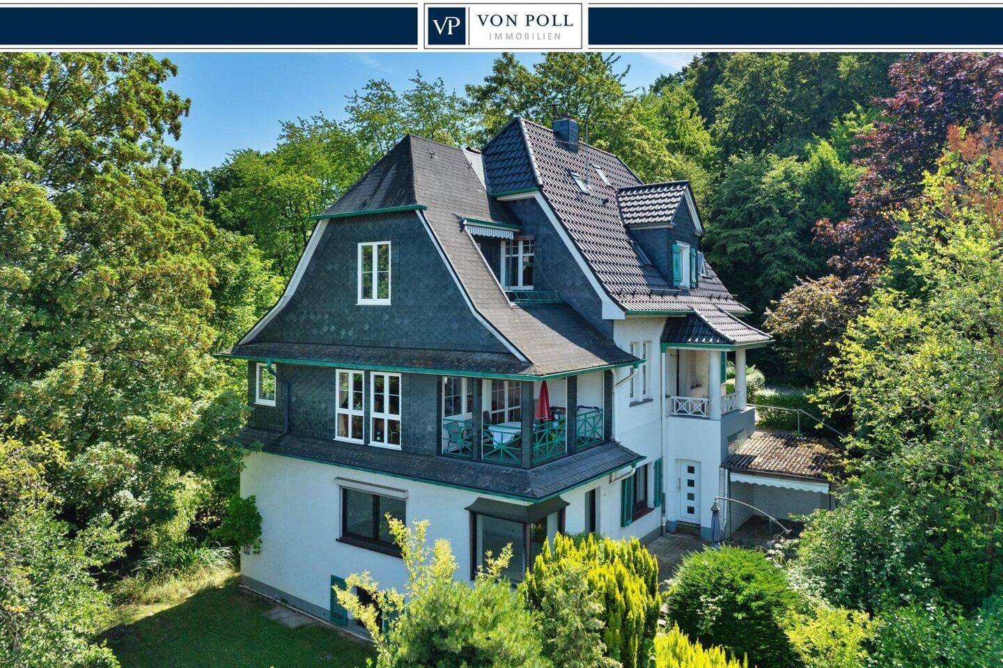 Stilvolle Villa mit drei Wohneinheiten in Bestlage am Hedtberg in Wuppertal, 42389 Wuppertal (Langerfeld)