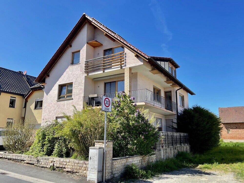 Viel Platz für die große Familie, oder eine Wohnung zum Vermieten!, 97753 Karlstadt