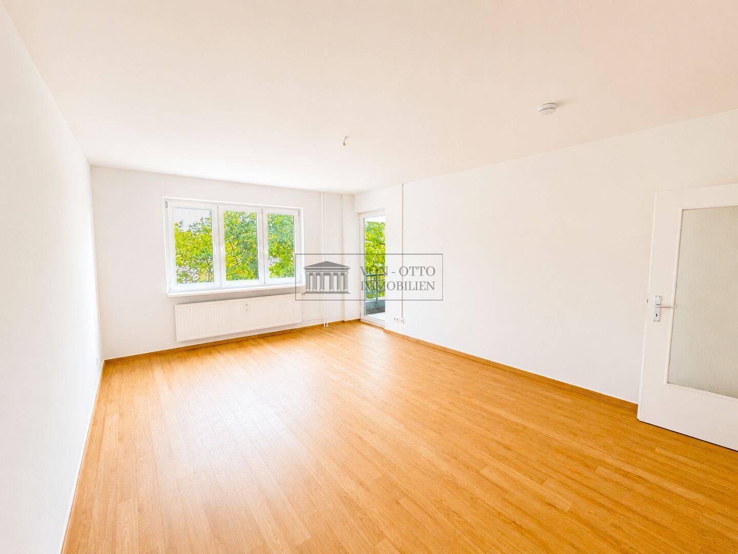 Großzügige 3-Zimmer-Wohnung mit Sonnenbalkon im grünen Drake Park