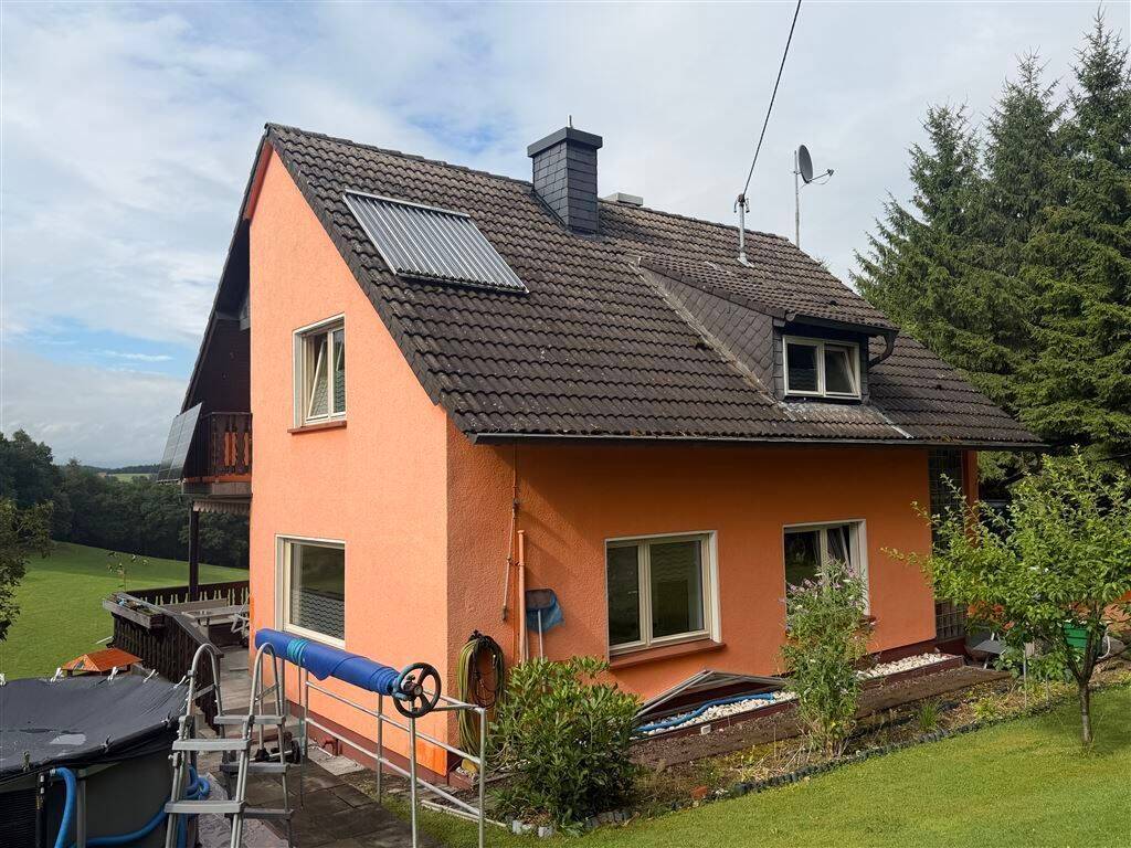 Wissen-Bitzen! Einfamilienhaus in Ortsrandlage mit Aussicht, Top Zustand!, 57539 Bitzen
