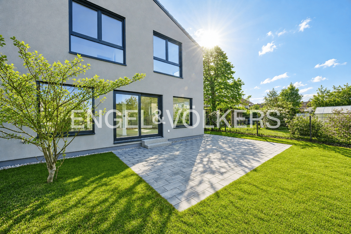 Hochwertiges Architektenhaus mit klaren Linien und Familienkomfort, 91154 Roth