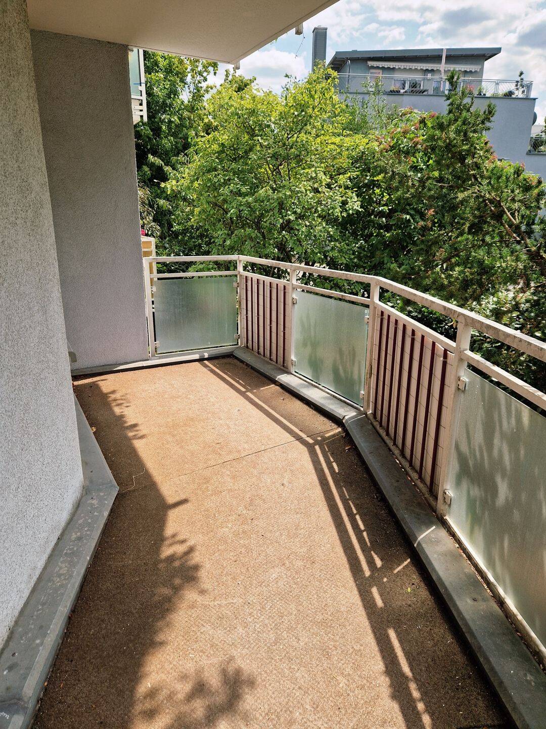 Ruhig + zentral: gemütliche 1-Zi.-Whg. mit Balkon!, 90409 Nürnberg (Großreuth h. d. Veste Gärten h. d. Veste Maxfeld Schoppershof)