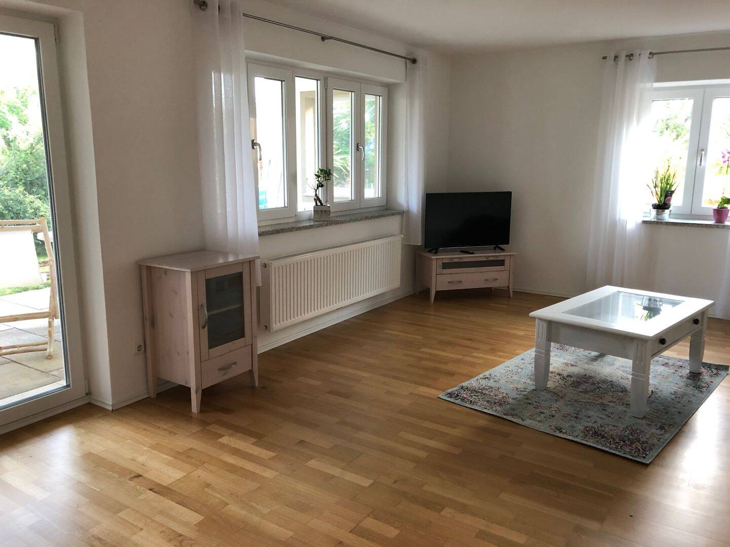 2,5-Zimmer-Wohnung in Pfaffenbichl mit großer AußenTerrasse und kleinem Gartenanteil, 83083 Riedering