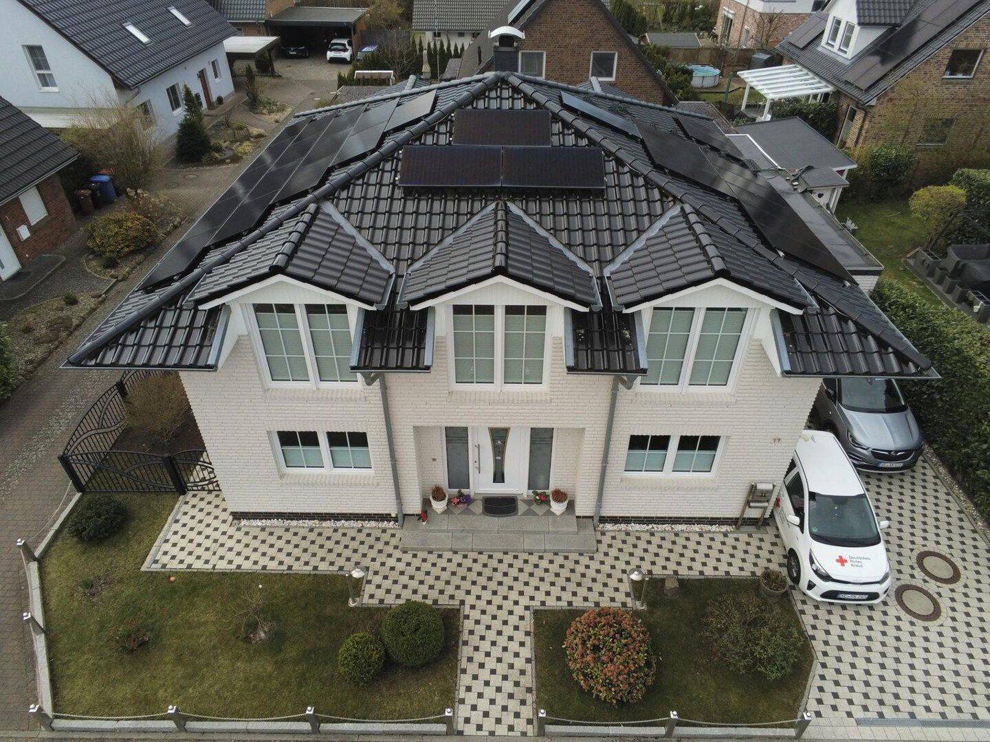Exklusive Einfamilienhaus in Henstedt-Ulzburg Top Lage, 24558 Henstedt-Ulzburg