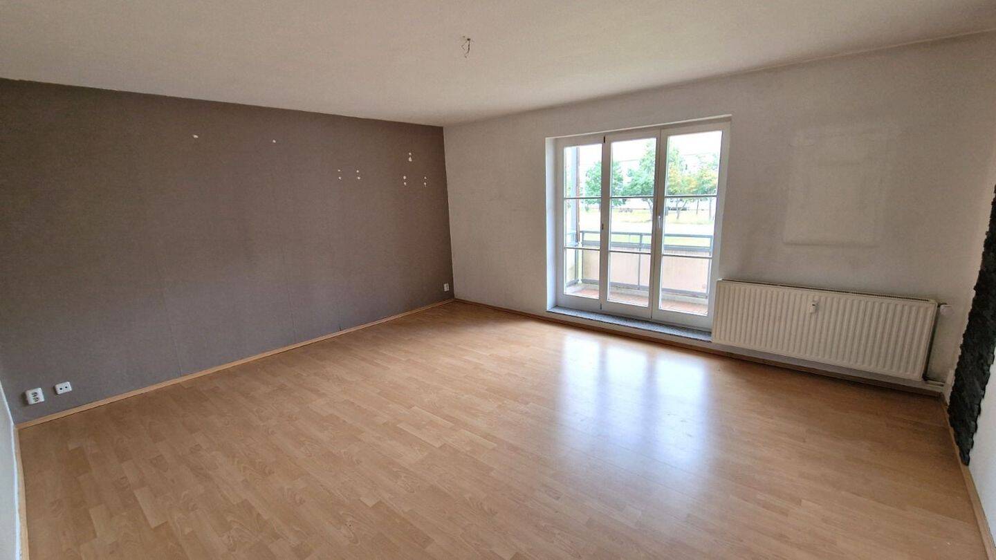 Helle 3-Zimmer-Wohnung mit Balkon in Brandenburg, 14770 Brandenburg an der Havel (Altstadt Nord)