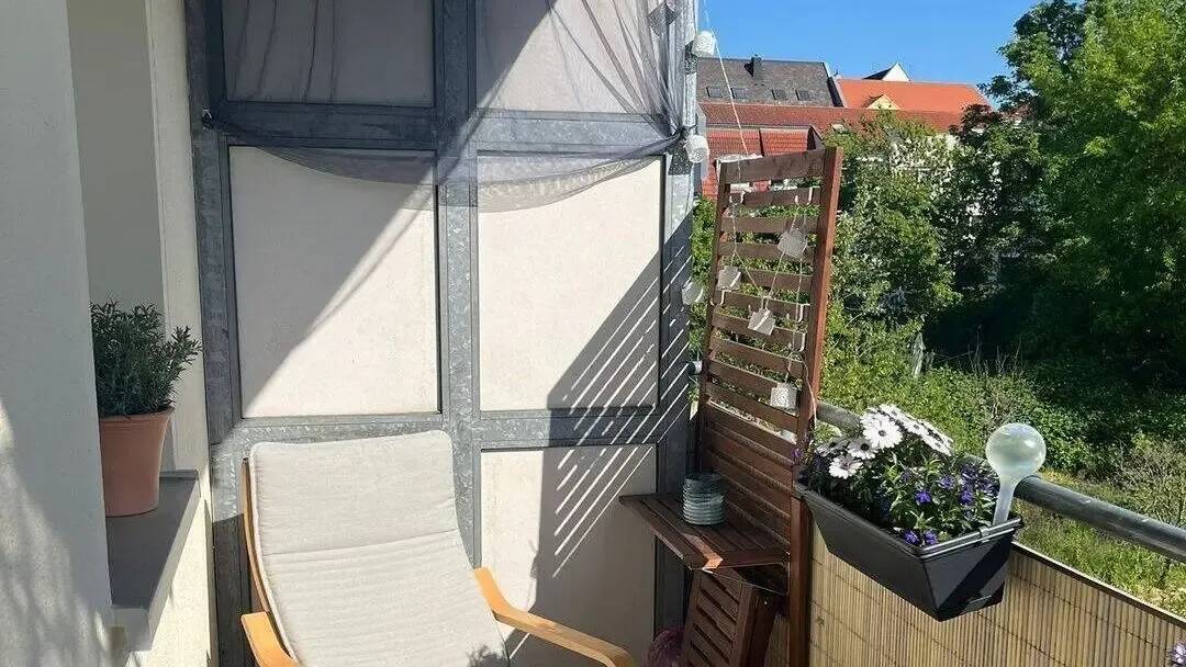 Helle, gepflegte 2-Zimmer-Wohnung mit Balkon in Leipzig-Connewitz, 4277 Leipzig (Connewitz Marienbrunn)