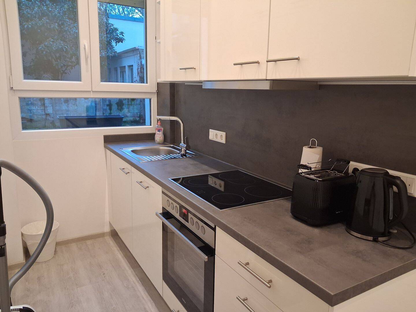 WohnRaumAgentur.de: Frankfurt-Gallusviertel: Möblierte 1 Zimmer Wohnung, 60326 Frankfurt am Main (Gallus Griesheim)