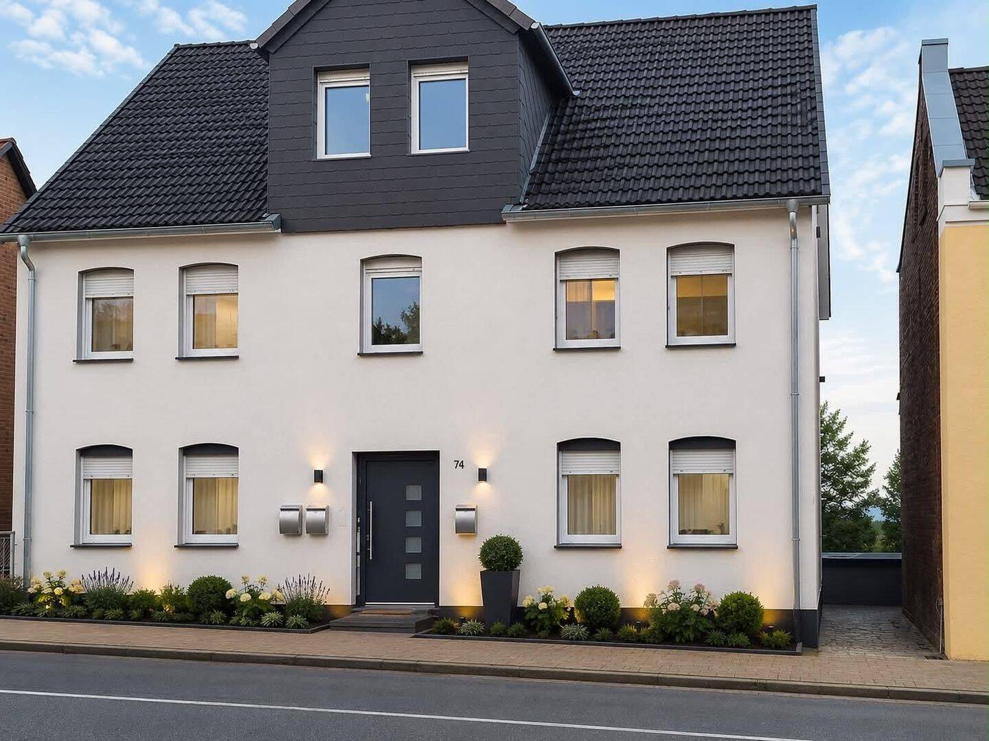 Modernisiertes Mehrfamilienhaus mit 4 Wohneinheiten und attraktivem Mietpotenzia, 31683 Obernkirchen