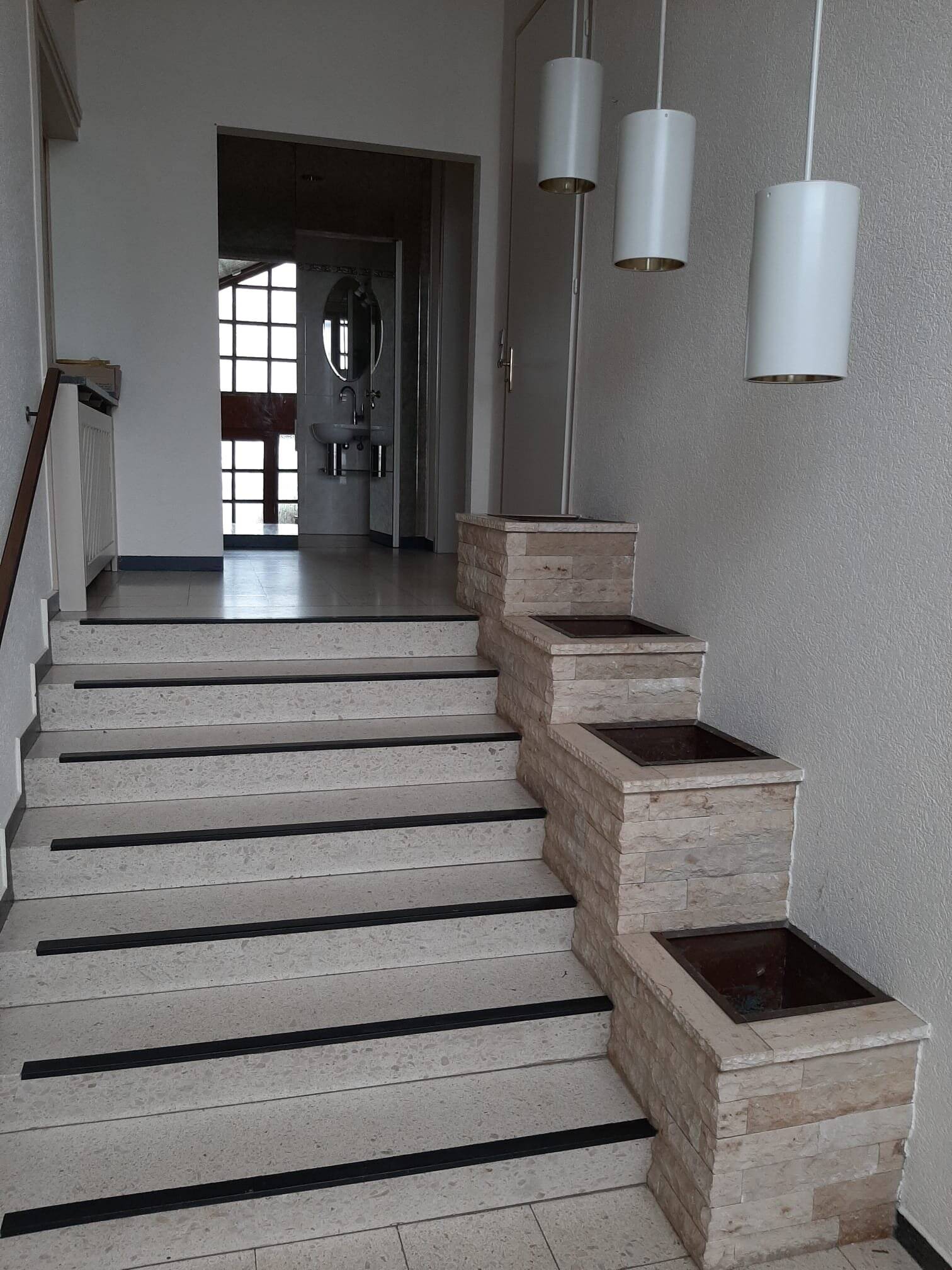 Klimatisierte 3-Zimmer-Wohnung inkl. Einbauküche, Wannenbad und Balkon zu vermieten!, 90579 Langenzenn