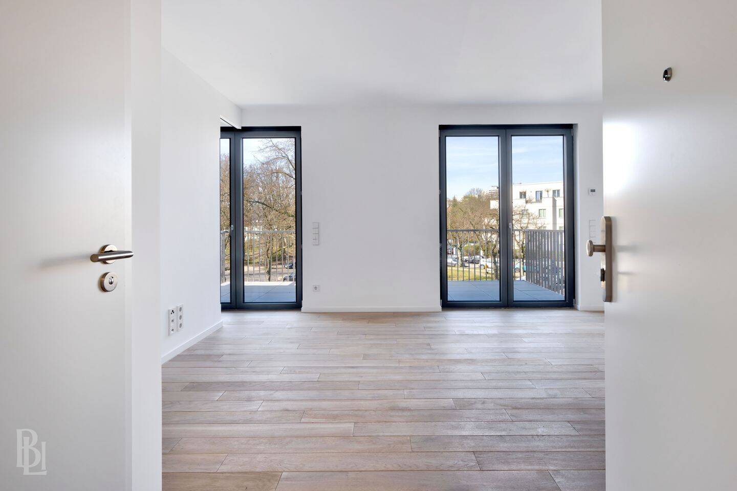 Maisonette-Neubau zum Erstbezug: 3 Zimmer, Balkon, Terrasse und Premium-Ausstattung