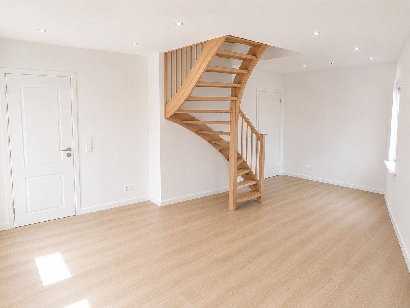 Erstbezug nach Kernsanierung – moderne 2,5-Zimmer-Wohnung mit Balkon in Estenfeld bei Würzburg, 97230 Estenfeld
