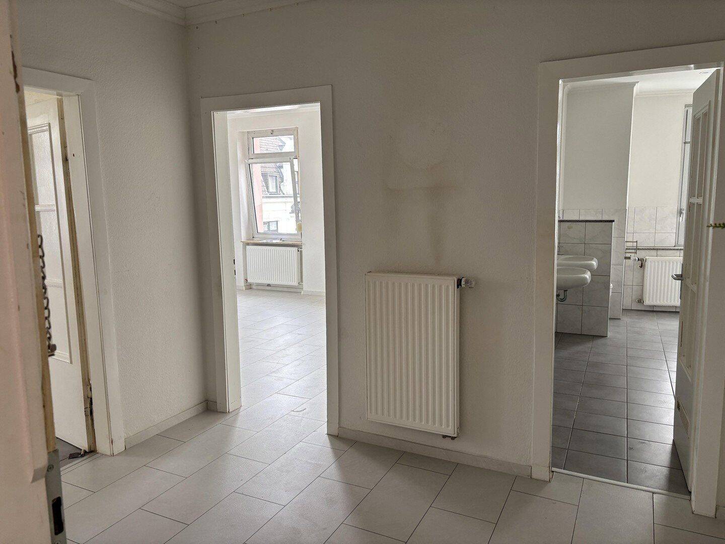2 Zimmer Wohnung in zentraler Lage, 41061 Mönchengladbach (Eicken Stadtmitte Waldhausen)