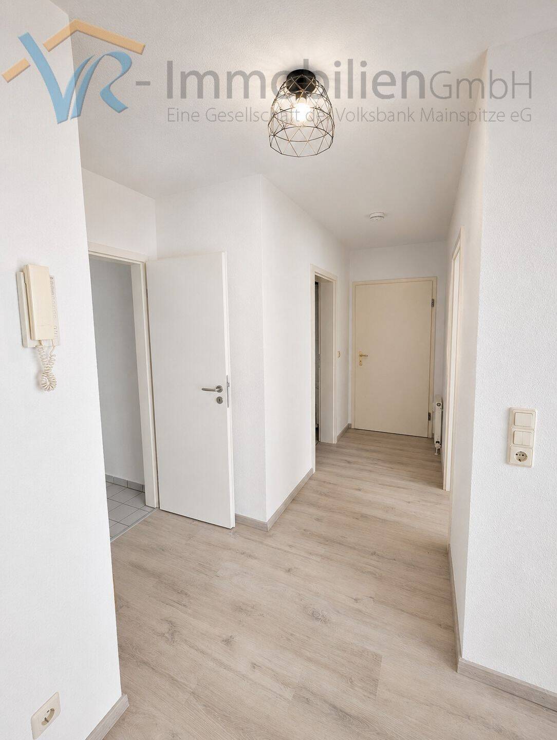 Schicke Singlewohnung mit Wintergarten in Gustavsburg zu vermieten, 65462 Ginsheim-Gustavsburg
