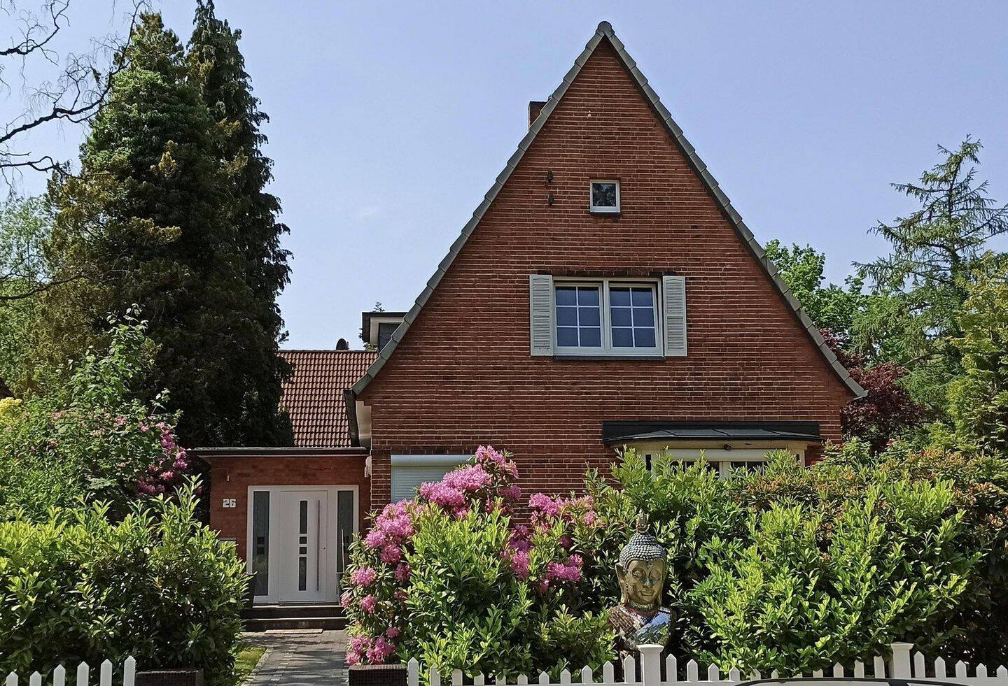 EFH Blankenese/ Sülldorf freistehend, Sauna, Pool, 22589 Hamburg (Altona Blankenese Iserbrook Osdorf Sülldorf)