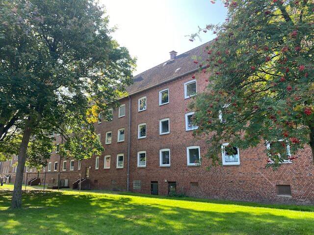 3 Zi.Whg. mit Dielenboden und Wannenbad ab August 2026, 24106 Kiel (Wik)