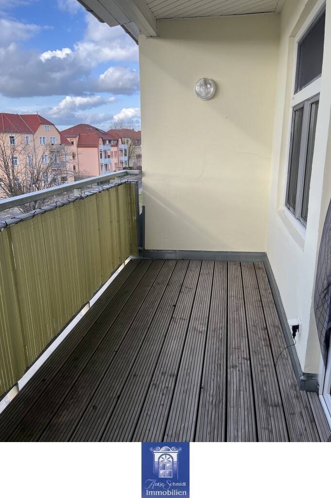 Sehenswerte Wohnung mit schönem Balkon in ruhiger Lage!, 1640 Coswig