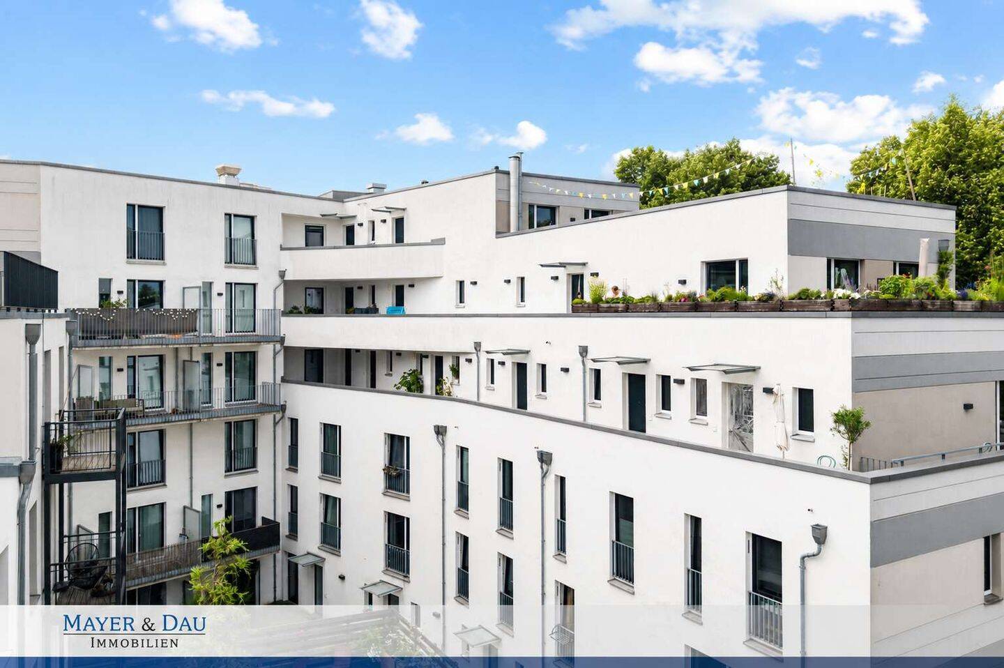 Modern, barrierefrei und wandelbar – attraktive Eigentumswohnung mit Loggia in Altona-Nord, Obj. 10082, 22769 Hamburg (Altona)