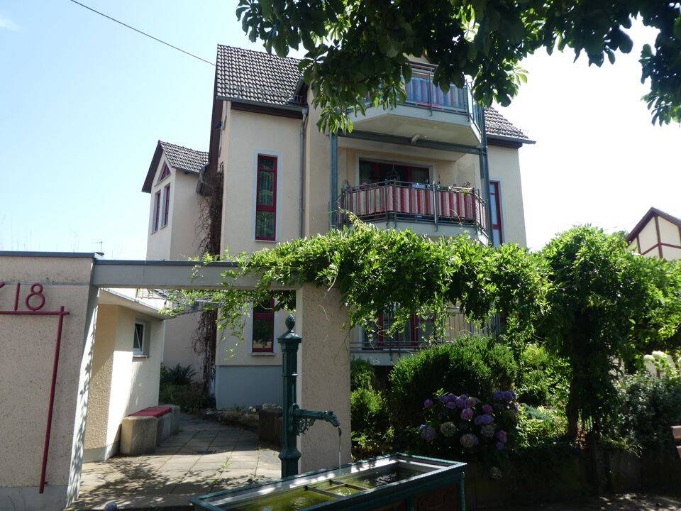 Wohnkomfort in Idstein: Großzügige 3-Zimmer-Wohnung mit Balkon und Außenstellplatz!, 65510 Idstein