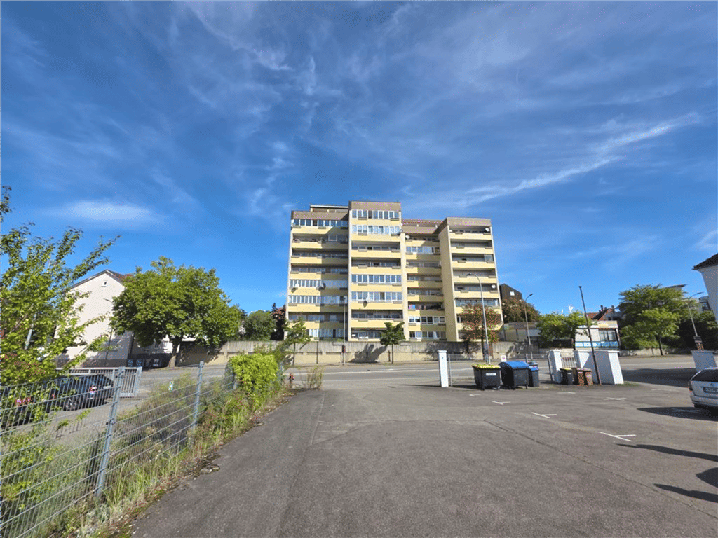 Stadtnahe Wohnung mit Garage und Aufzug. – sofortiger Bezug., 78224 Singen (Hohentwiel)