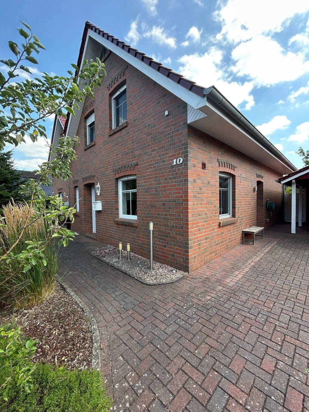 Wunderschöne Doppelhaushälfte in Heisfelde, 26789 Leer (Ostfriesland)